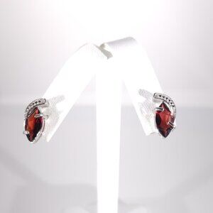 Garnet 3.4 Carats tw Earrings in Sterling Silver